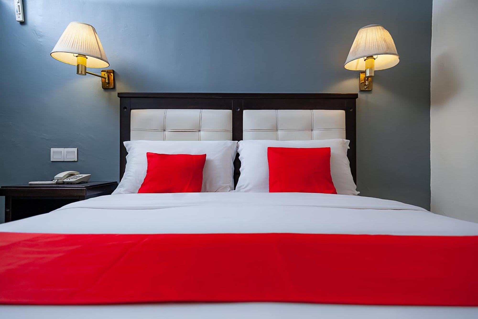 Super Oyo 90055 Mansion Inn Sibu Εξωτερικό φωτογραφία