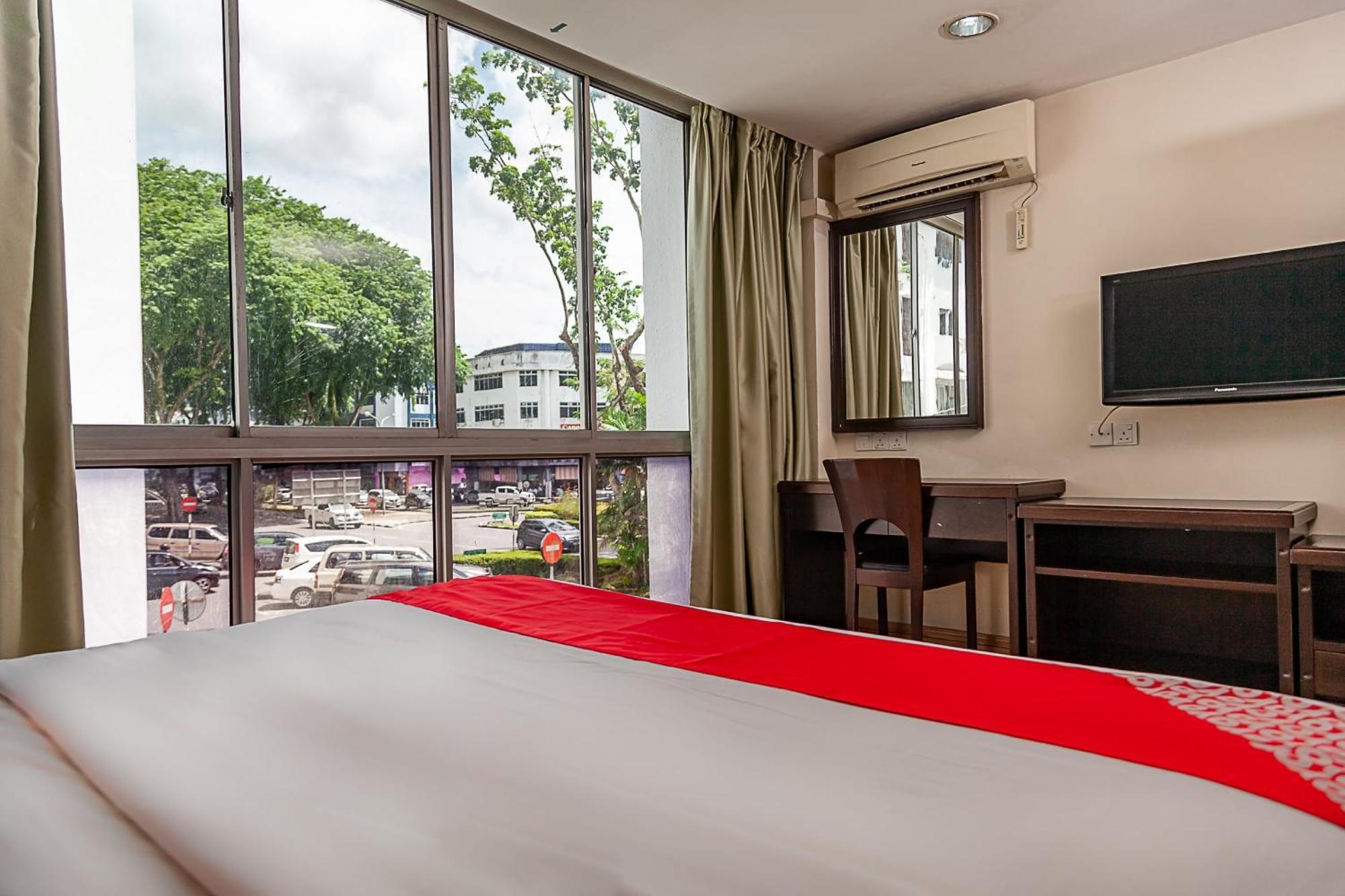 Super Oyo 90055 Mansion Inn Sibu Εξωτερικό φωτογραφία