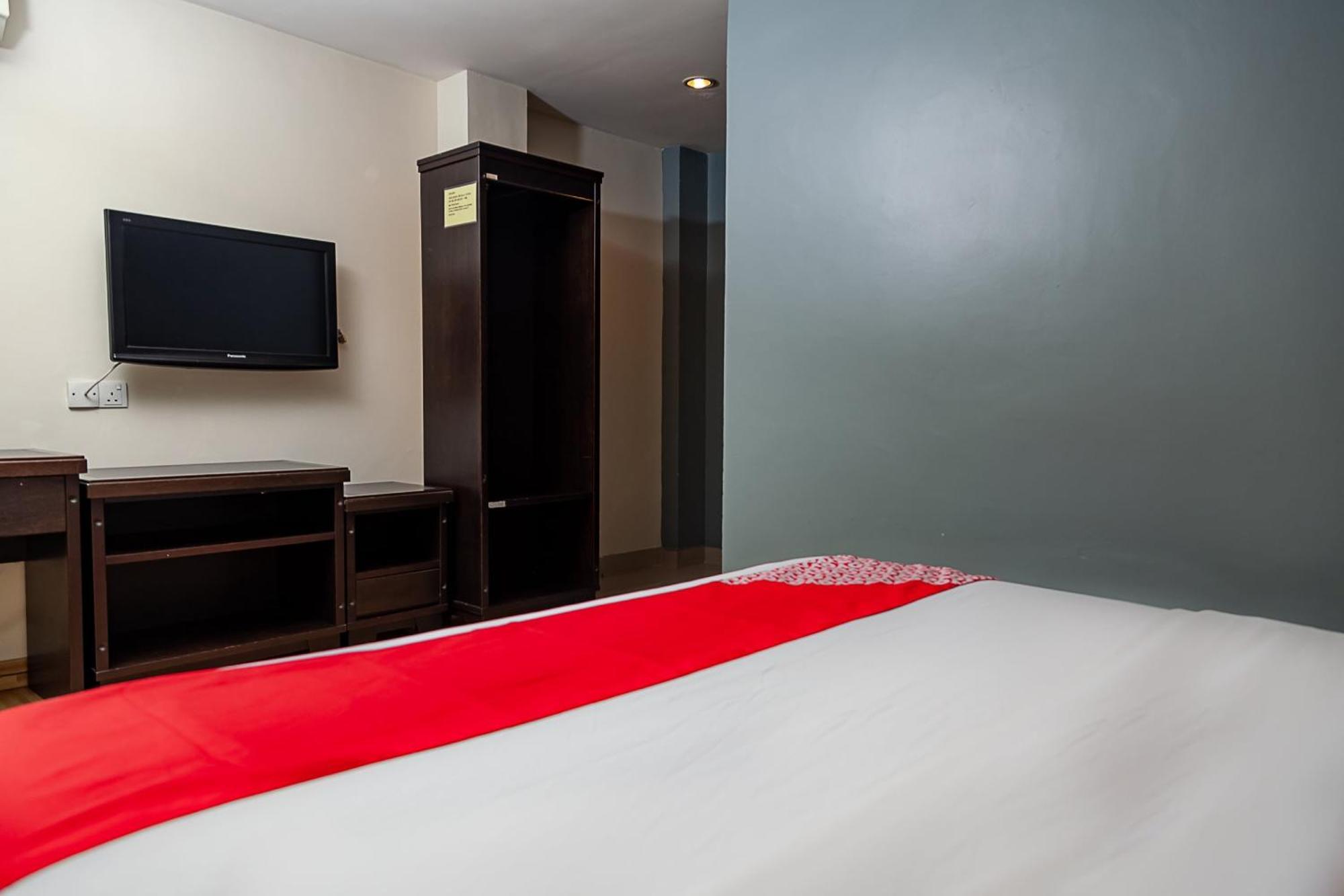 Super Oyo 90055 Mansion Inn Sibu Εξωτερικό φωτογραφία