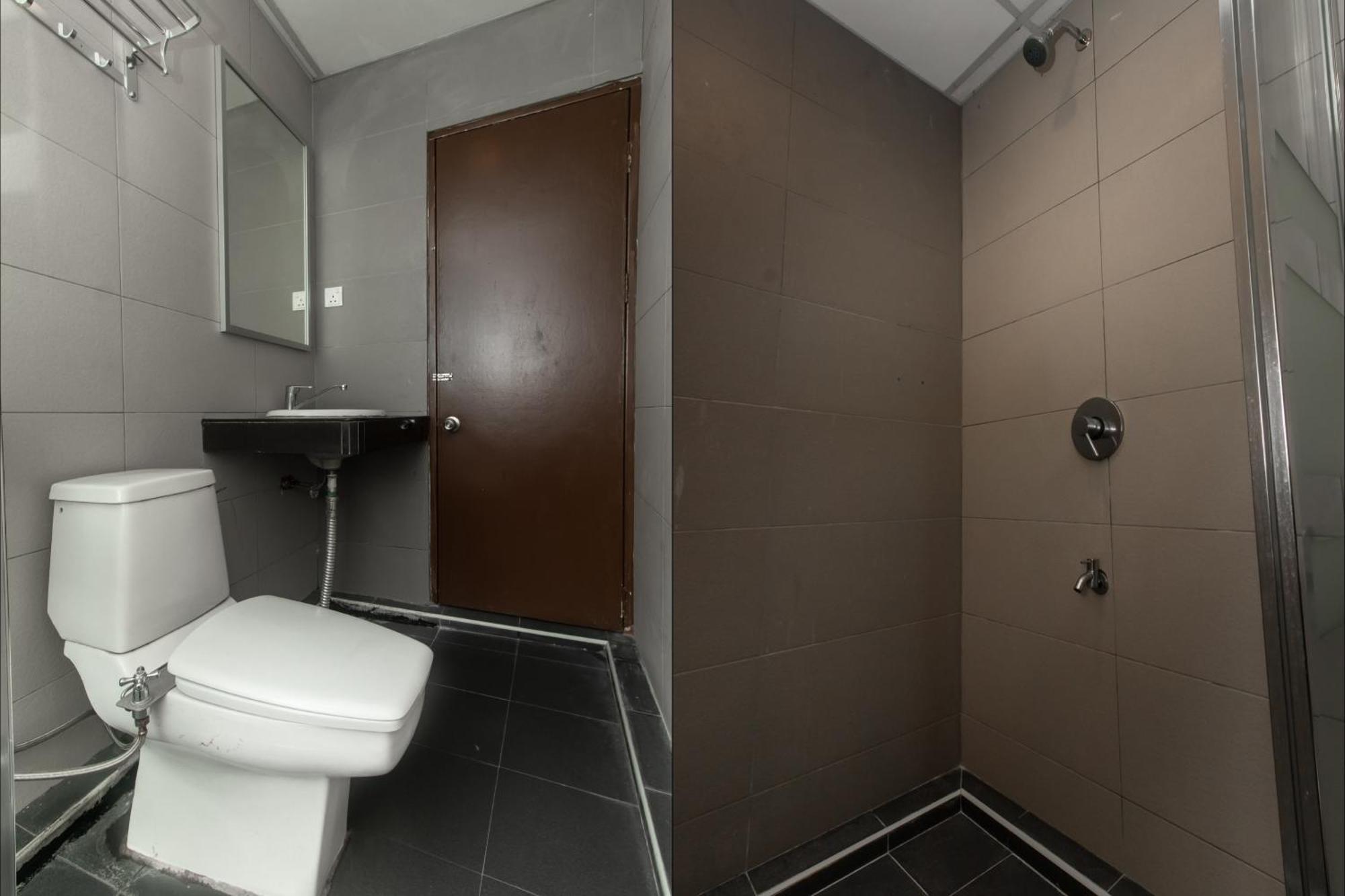 Super Oyo 90055 Mansion Inn Sibu Εξωτερικό φωτογραφία